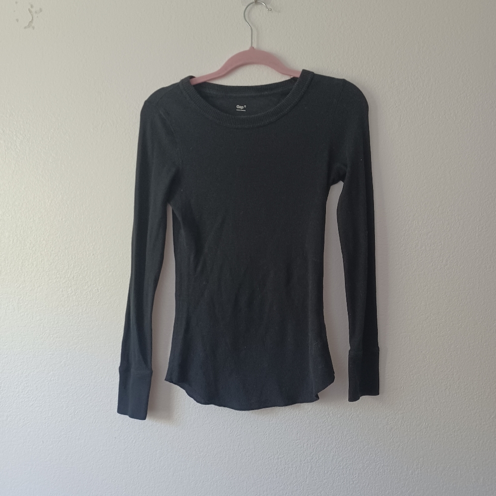 Gap longsleeves tops